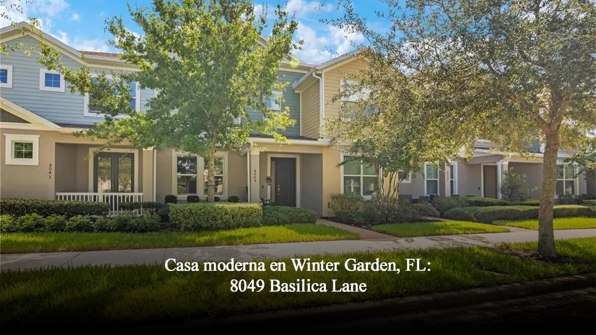 Fachada exterior de townhouse en 8049 Basilica Lane, Winter Garden FL 34787